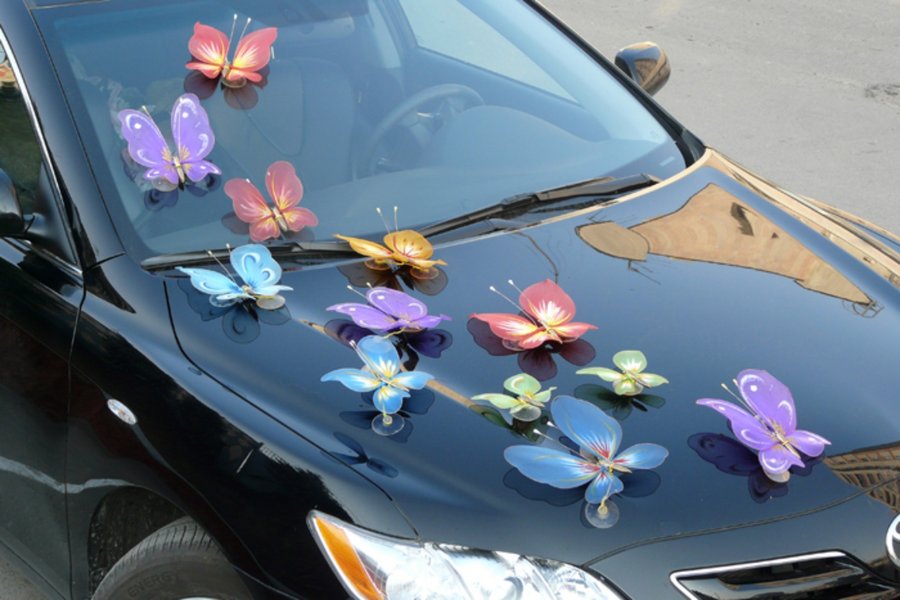 украшение машин на свадьбу бабочками